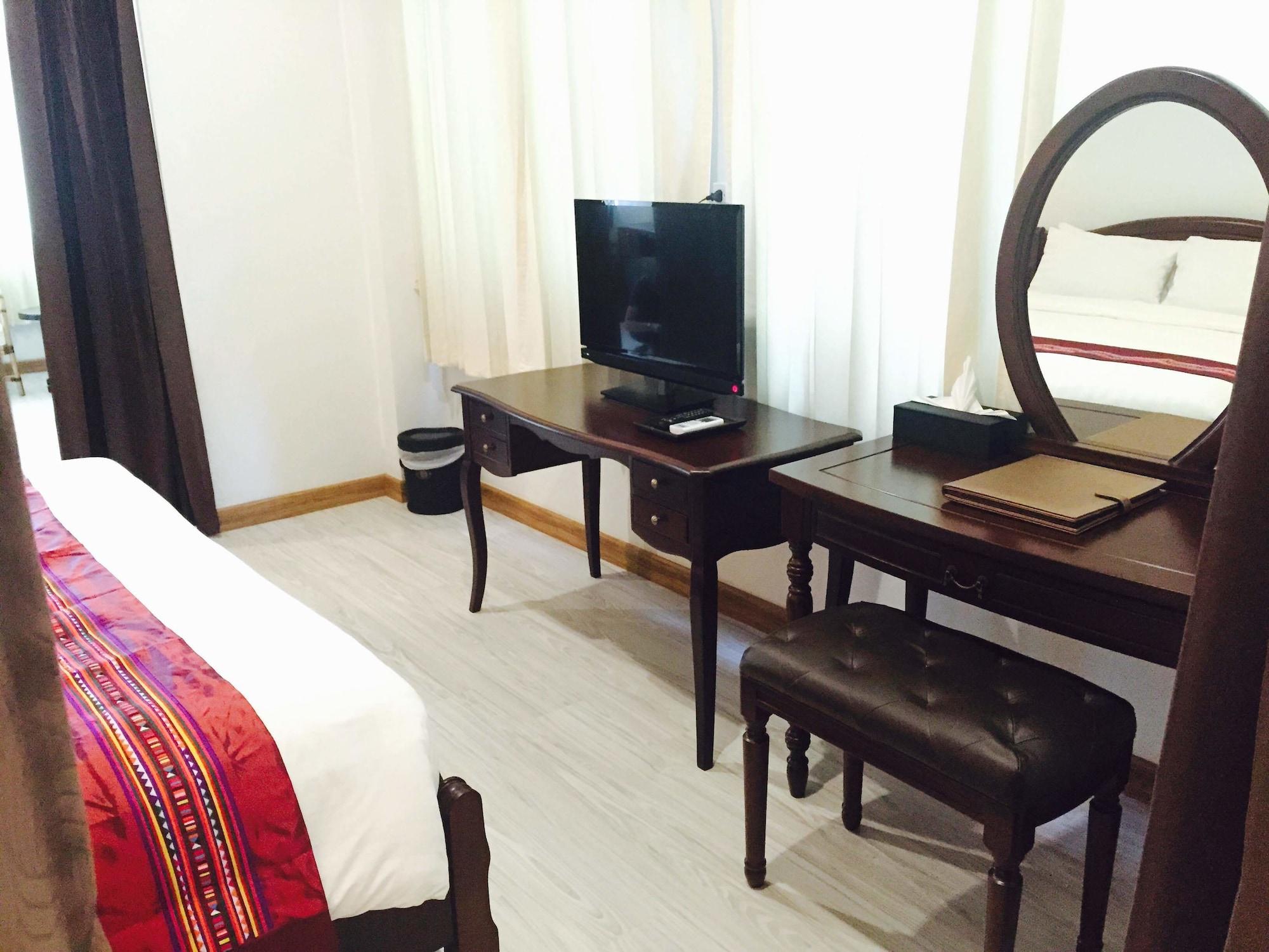 99 The Gallery Hotel- Sha Extra Plus Chiang Mai Exterior photo