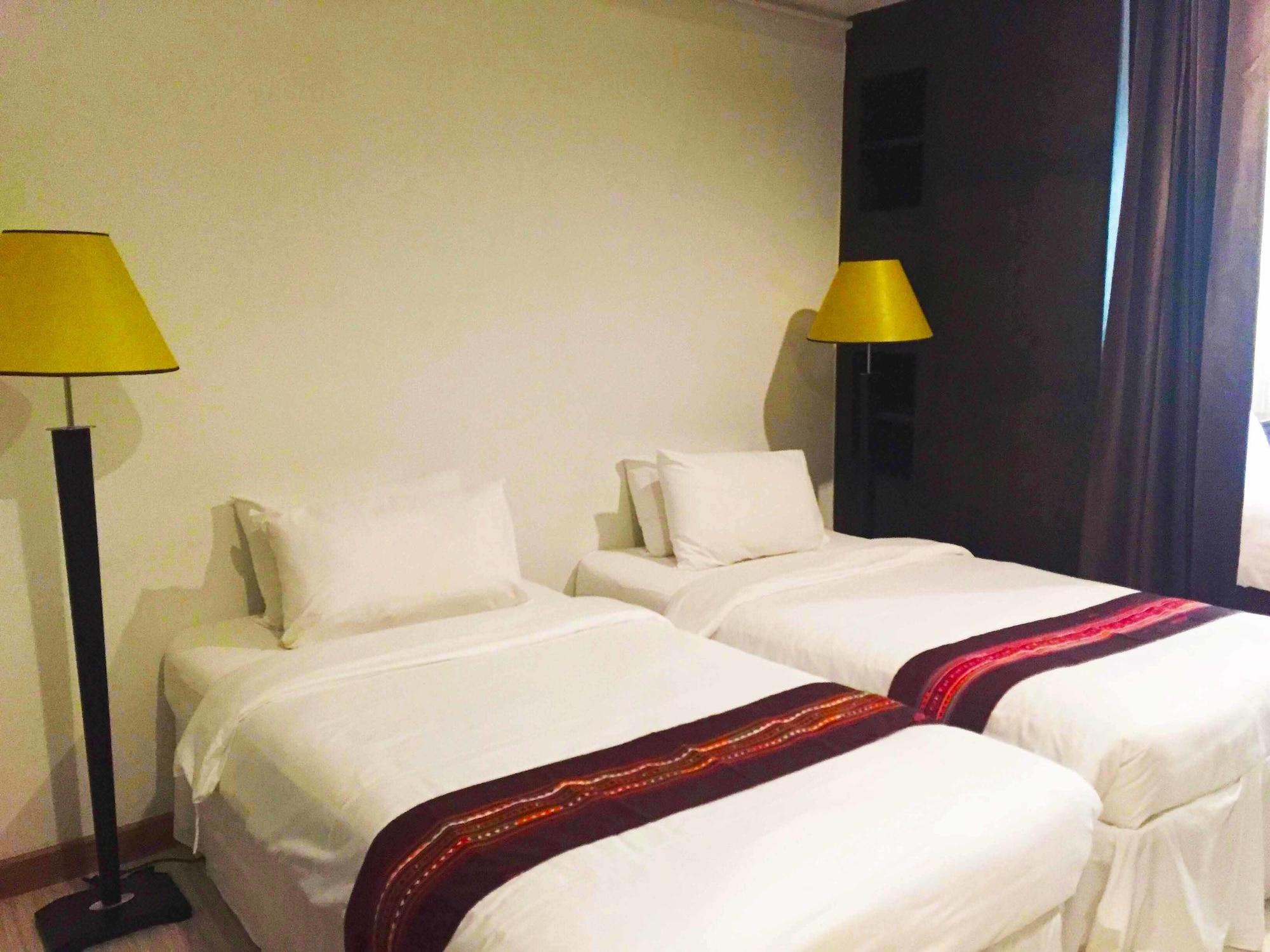 99 The Gallery Hotel- Sha Extra Plus Chiang Mai Exterior photo