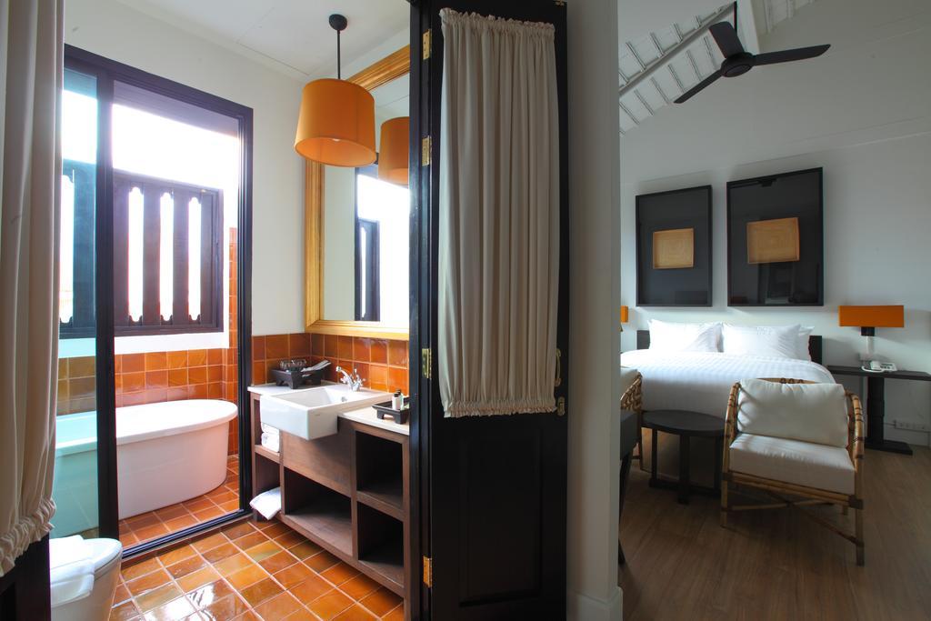 99 The Gallery Hotel- Sha Extra Plus Chiang Mai Exterior photo
